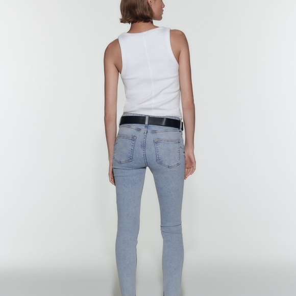 Zara jeans (free add-on with 40$+ purchase) - Picture 5 of 8